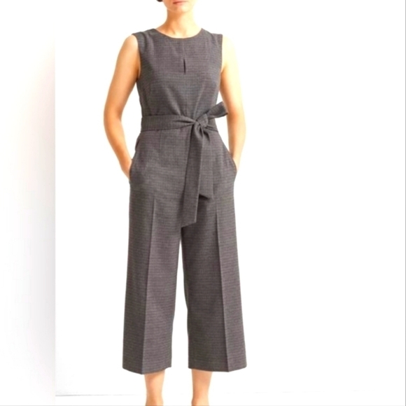 Grey plaid sleeveless jumpsuit Club Monaco in size 10 business casual career NWT - Picture 2 of 7